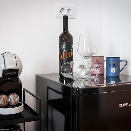 Jazz Rooms And Apartments Ровинь Экстерьер фото