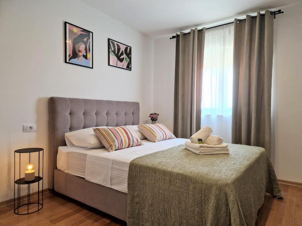 Jazz Rooms And Apartments Ровинь Экстерьер фото